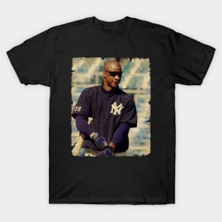 Darryl Strawberry in New York Yankees T-Shirt